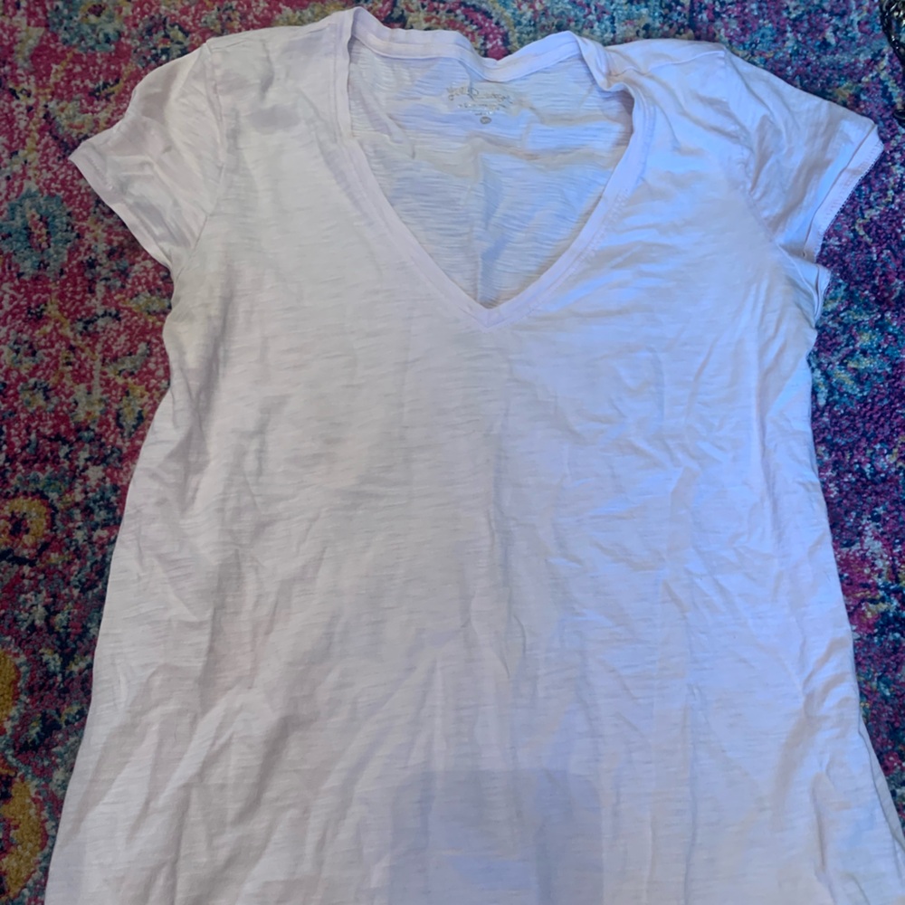 Lilly Pulitzer Pale Pink Size XS V-neck T Shirt